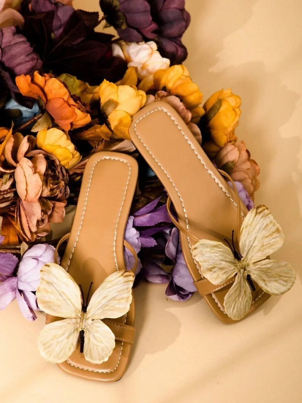 Apricot Bohemian Women's Floral Butterfly Breathable Hollow-Out Flat Sandals